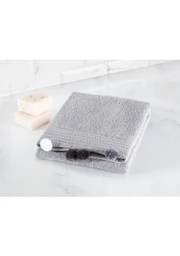 Madame Coco Valerie Yüz Havlusu - Gri resmi